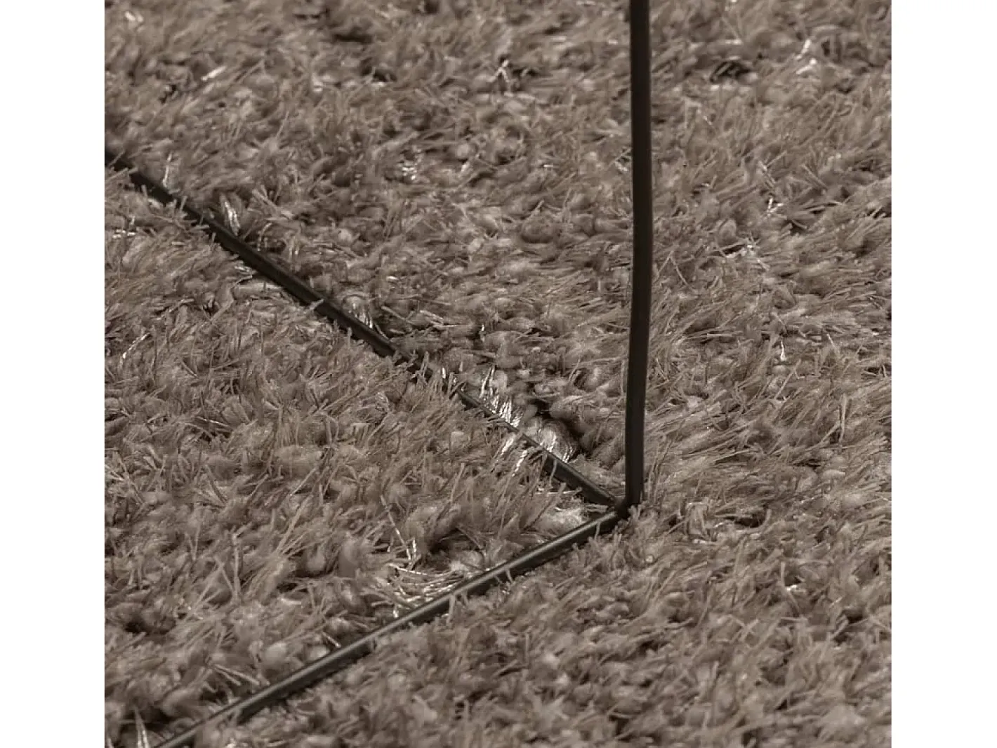 Alfombra ISTAN de pelo largo, acabado brillante, Ø 100 cm Gris Best