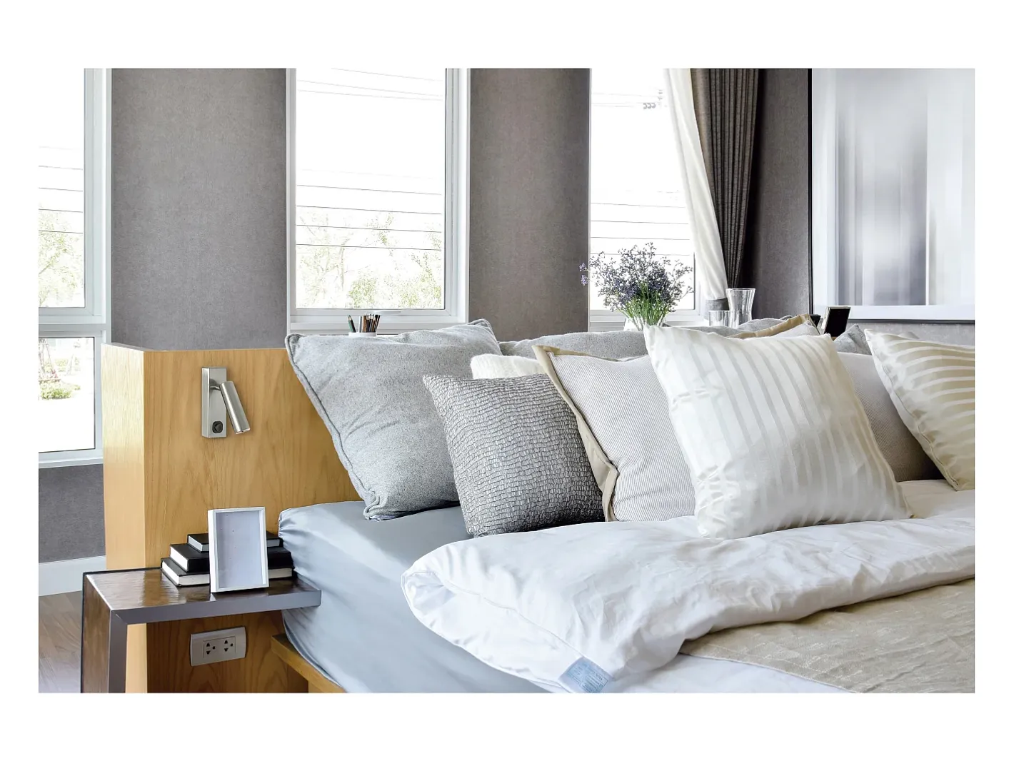 Best Aplique de pared TOSACANA de estilo moderno y versátil - Alt. 14 cm - LED SMD 3W - 200lm y 3k - 90º y 180º - on&off - IP20 - acero y níquel satinado Gris