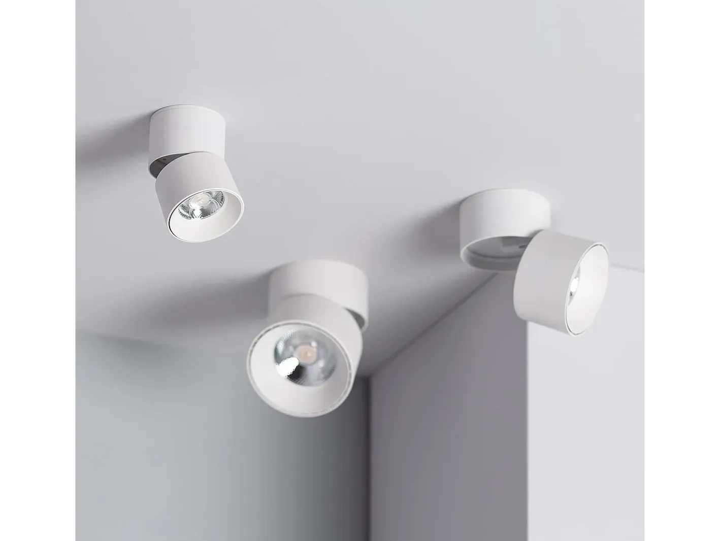 Ledkia Plafón-Aplique LED 15W de Aluminio Circular New Onuba 2700K Cálido Blanco