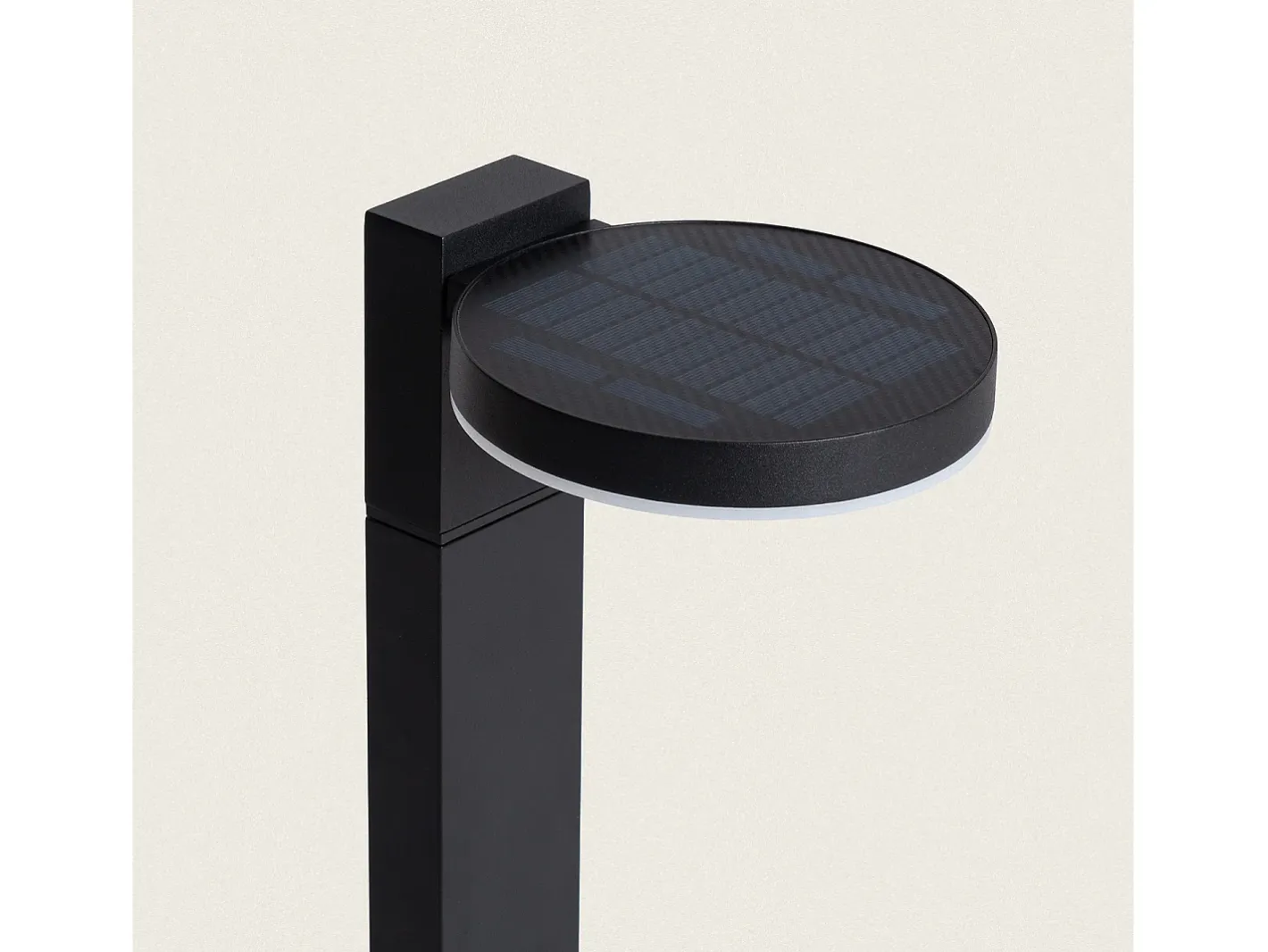 Ledkia Iluminación Exterior-Baliza de Pie Exterior Solar LED 5W 50cm Aluminio con Sensor de Movimiento Aris Negro