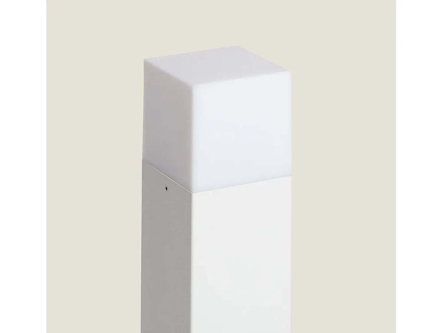 New Ledkia Baliza Exterior Superficie Pie 74cm Augusta Blanca Blanco