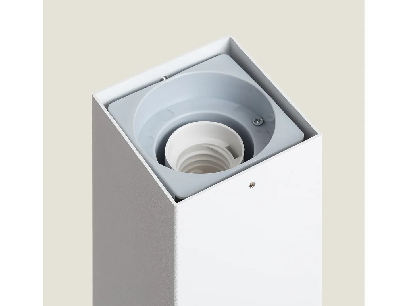 New Ledkia Baliza Exterior Superficie Pie 74cm Augusta Blanca Blanco