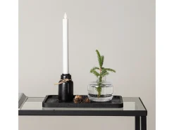 ebuy24 Portavelas Y Vela-Candelabro Ulricehamn con luz LED negra. Negro