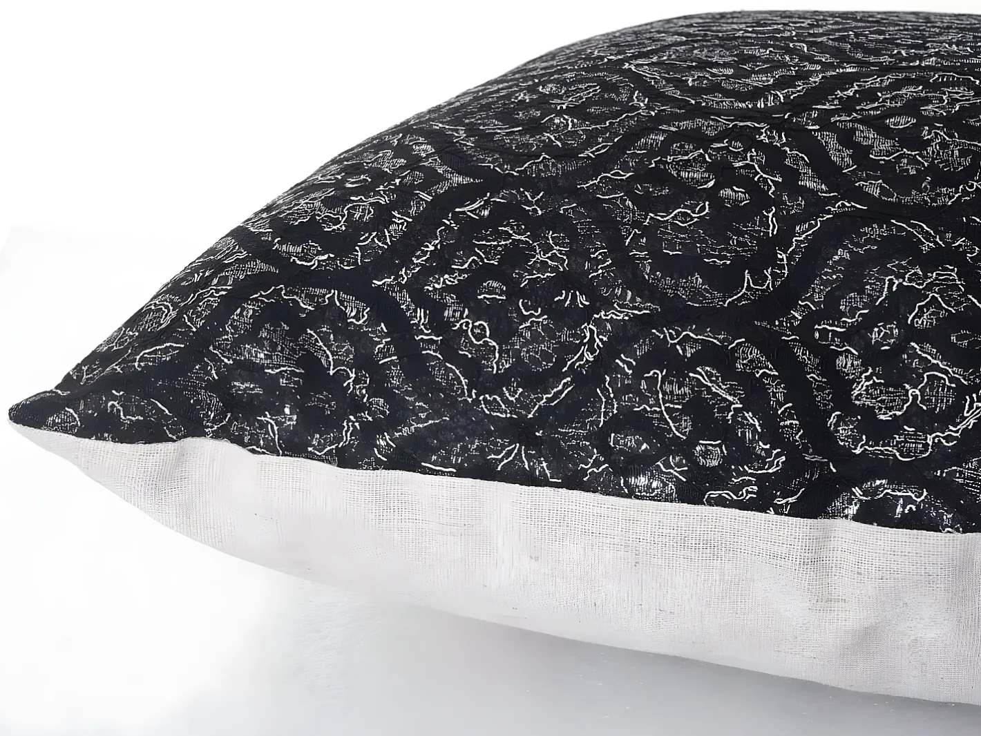 MCW Ropa De Casa-Cojín decorativo barroco Negro / Plateado