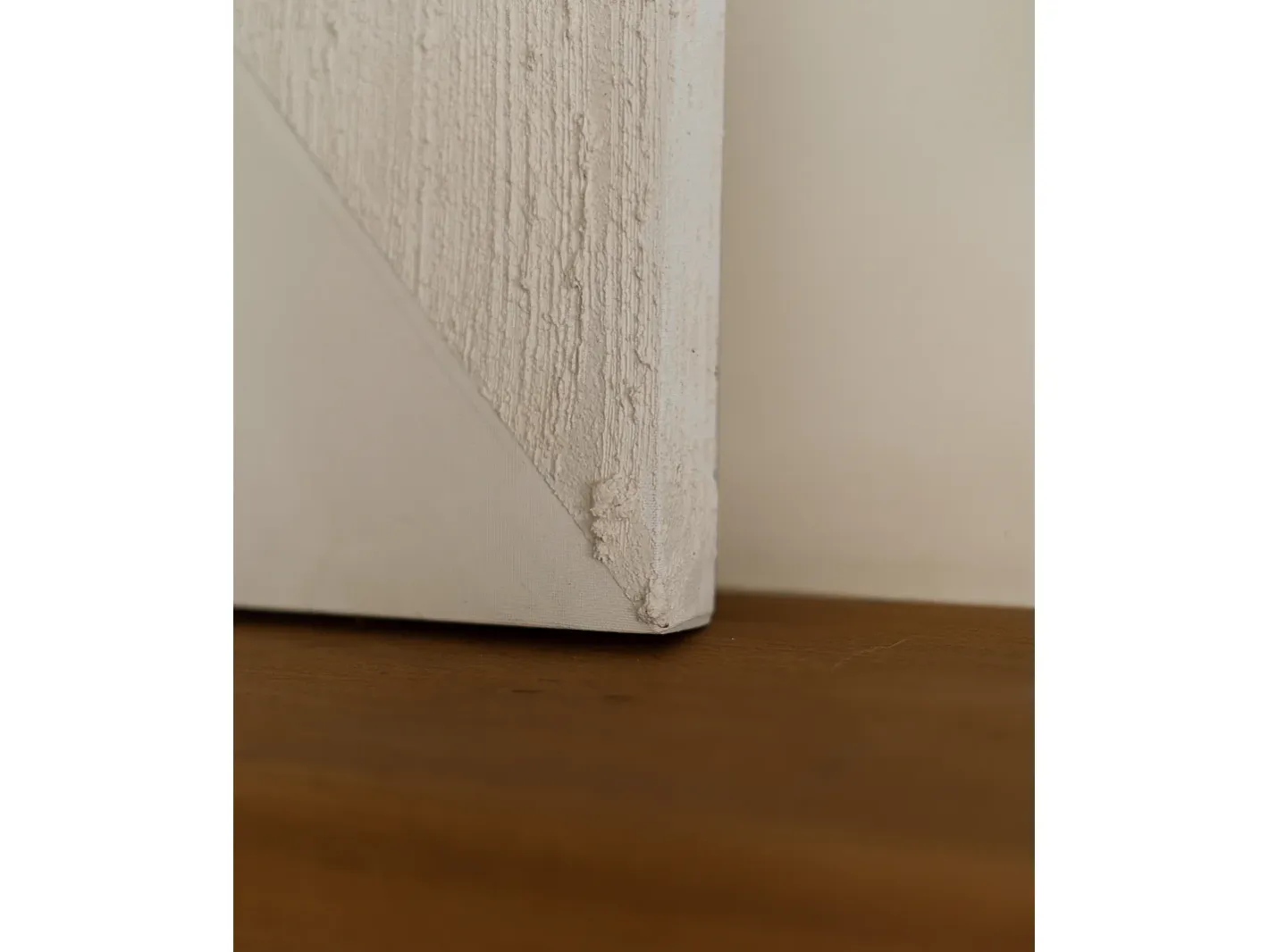 DECOWOOD Cuadro-Cuadro decorativo sobre lienzo de algodón con marco de madera negro pintado artesanalmente con pintura al oleo de 60x80cm - ADRIANA - Beige