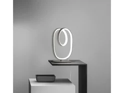 New Diva - Lámpara de mesa LED regulable de diseño moderno - Aluminio titanio, difusor de silicona, luz cálida 3000K, 17W Gris