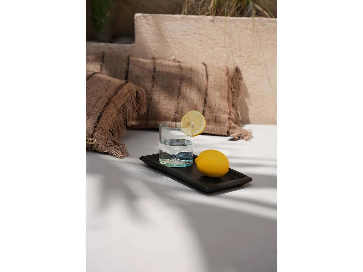 Best Bazar Bizar El Plato De Sushi Quemado - - M Negro