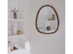 Sweeek Espejo de madera de abeto decorativo de pared, 75cm nogal Color natural oscuro Online