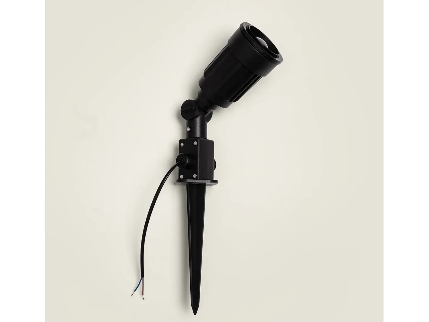 Ledkia Aplique Para Pared-Foco Exterior con Pincho Alcorisa para Bombilla E27 Negro