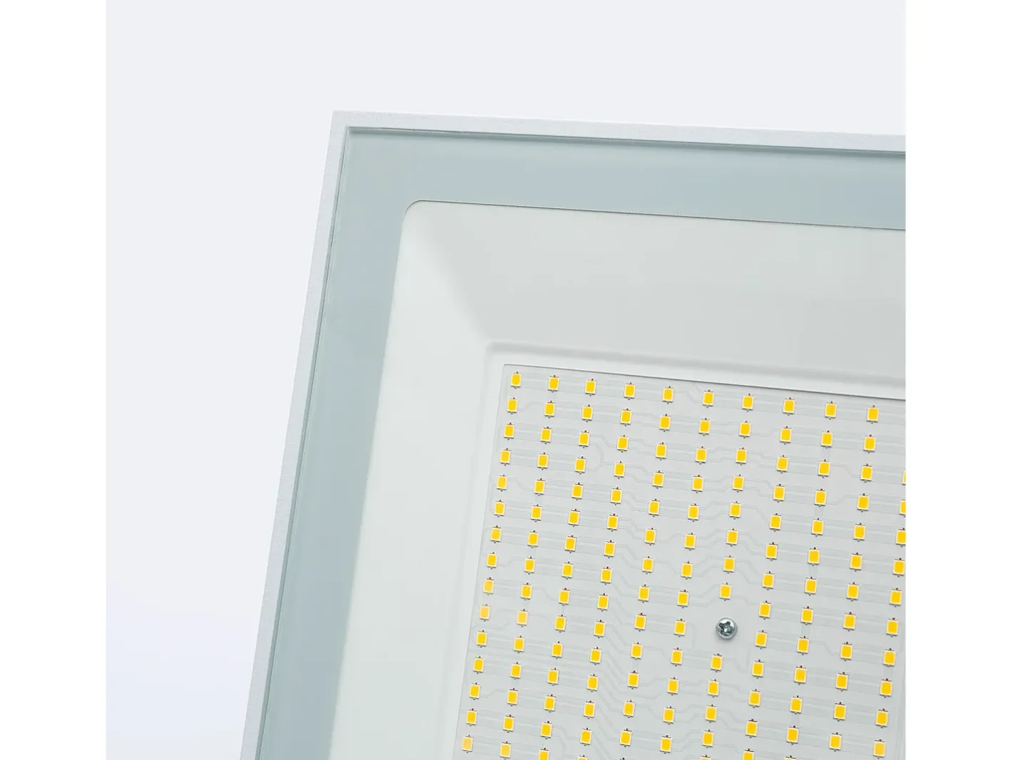 Ledkia Iluminación Exterior-Foco Proyector LED 200W 120 lm/W IP65 S3 3000K No Cálido Blanco