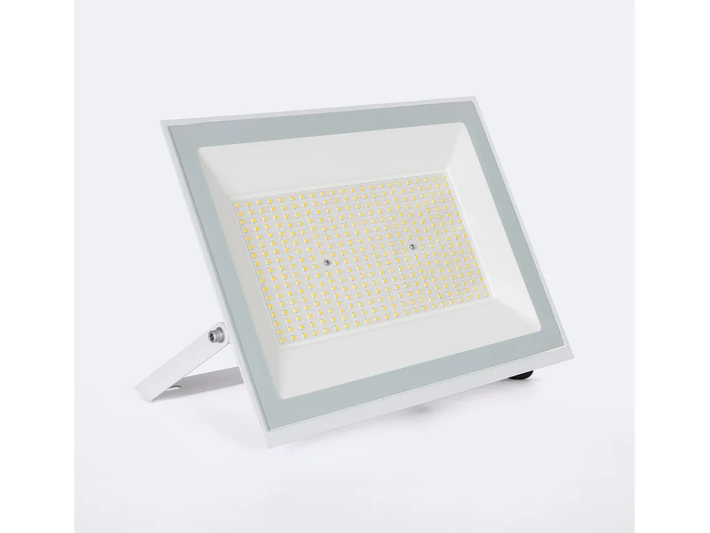 Ledkia Iluminación Exterior-Foco Proyector LED 200W 120 lm/W IP65 S3 4000K No Neutro Blanco