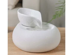 Zen Arôme Estatua-Fuente de diseño cerámico Toby Blanco