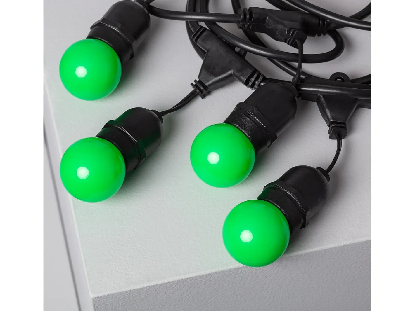 Ledkia Guirnalda Luminosa-Guirnalda Exterior con Bombillas LED E27 5.5m IP65 Negro Verde Multicolor