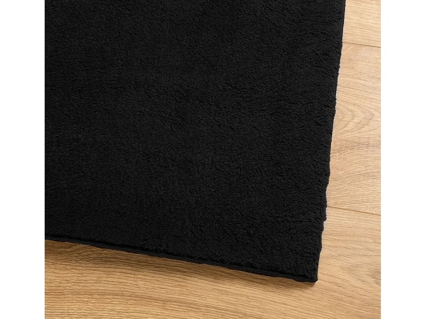 Outlet Garden Furniture Hester Alfombra de pelo corto suave lavable HUARTE 160x230 cm Negro