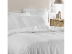Douceur d'intérieur Juego de cama con borlas 240 x 220 cm Blanco