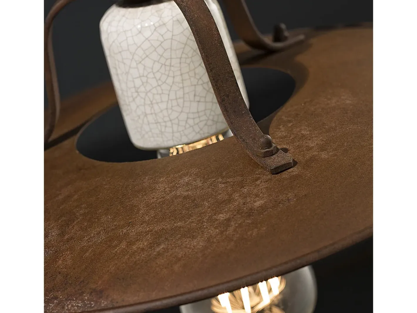 Ferroluce Lámpara Suspendida-Lampadario Vintage Grunge Ferro E Ceramica Craquele' 1 Luce E27 25Cm Marru00f3n chocolate