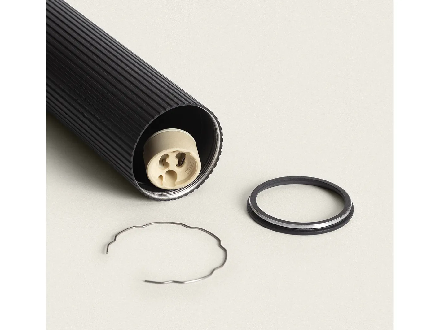 Ledkia Lámpara Suspendida-Lámpara Colgante Aluminio Aritz 4 Focos Negro