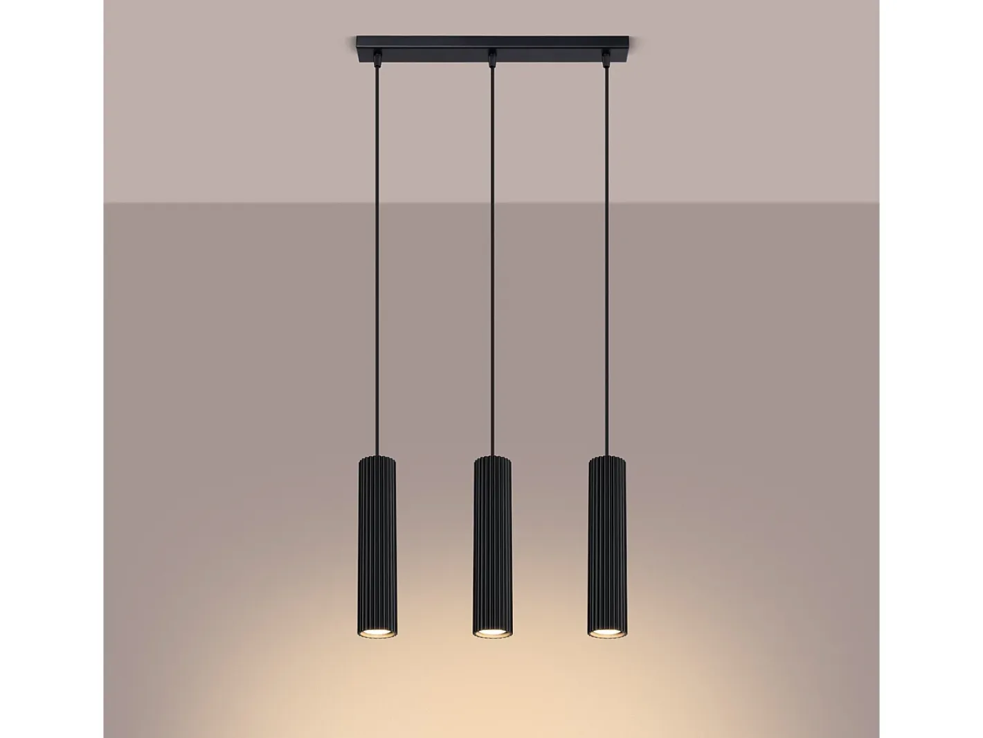 Sollux Lighting Lámpara colgante Gloow minimalista de aluminio - 3 fuentes luminosas 4000K - L.45 x A.98 cm - Negro New