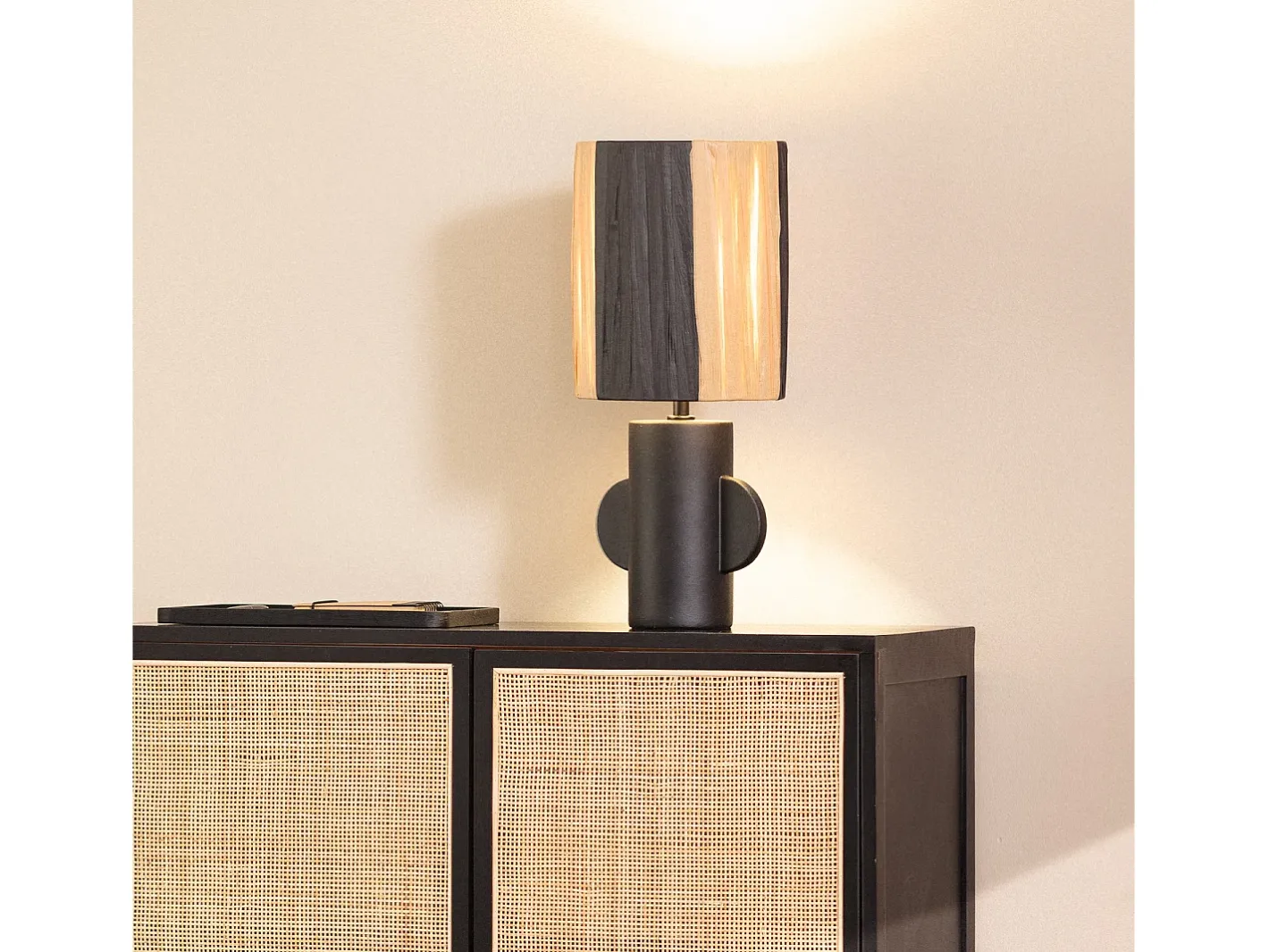 Ledkia Lámpara de Mesa Cerámica y Rafia Tyler Negro Clearance