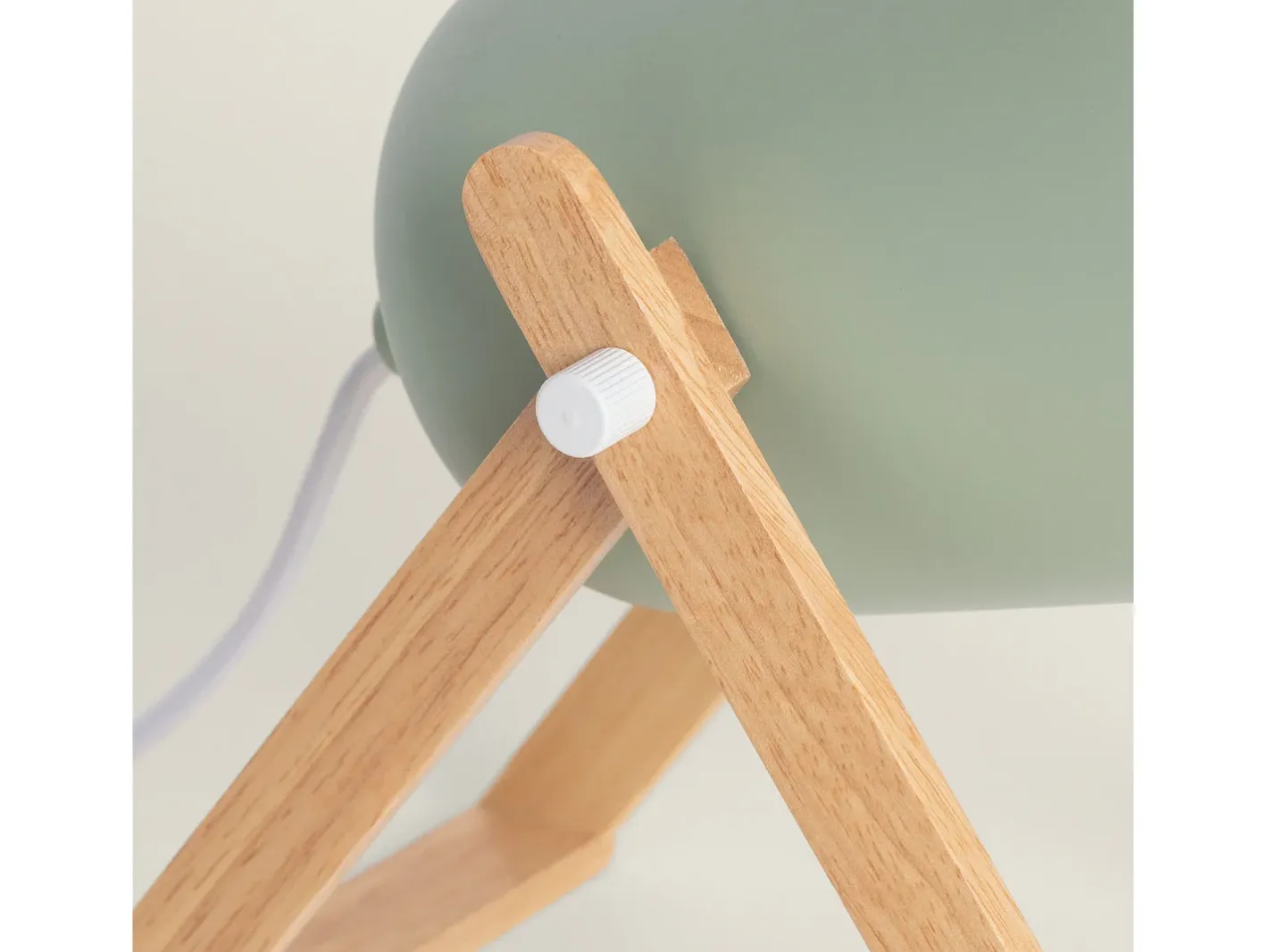 Ledkia Lámpara de Mesa de Metal Kiume Celadón Verde Clearance