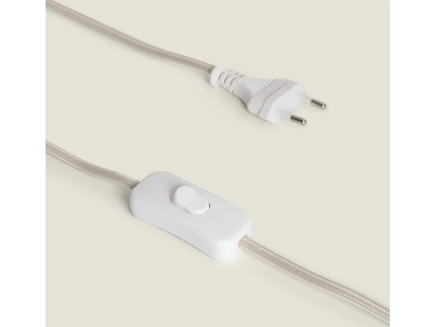 Ledkia Lámpara De Mesa-Lámpara de Mesa de Ratán y Metal Baracoa Blanco