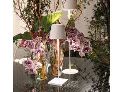 Lámpara De Mesa-Lámpara de mesa LED Poldina Pro White recargable y regulable con duración de batería de hasta 12 horas. Para uso exterior IP65 Blanco