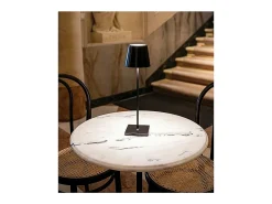 Lámpara de mesa LED Poldina Pro Black recargable y regulable con duración de batería de hasta 12 horas. IP65 para exteriores. Negro Outlet