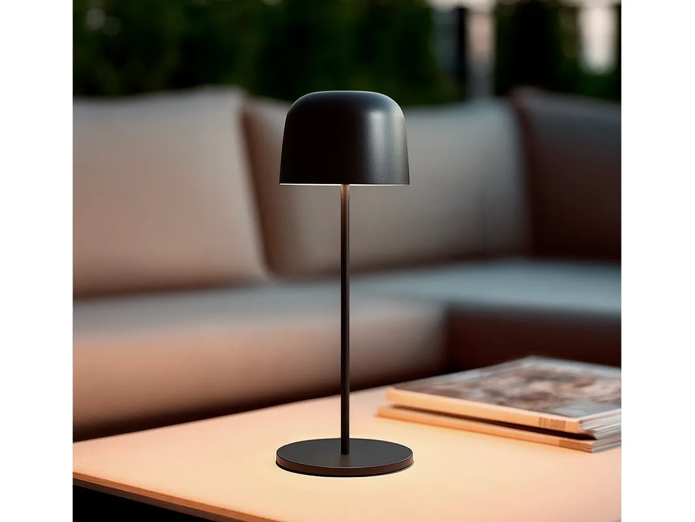Ledkia Lámpara de Mesa LED Portátil para Exterior Aluminio con Batería Recargable Wink Negro Outlet