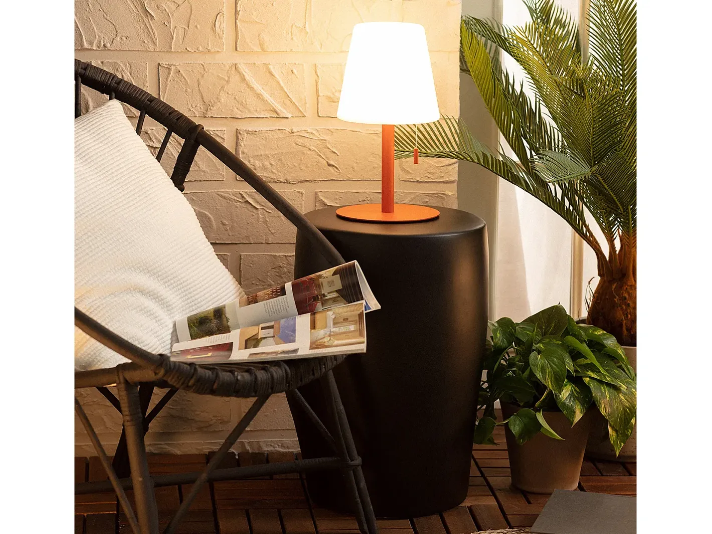 Ledkia Lámpara De Mesa-Lámpara de Mesa LED Portátil para Exterior Aluminio con Batería Recargable Epinay Terracota Multicolor