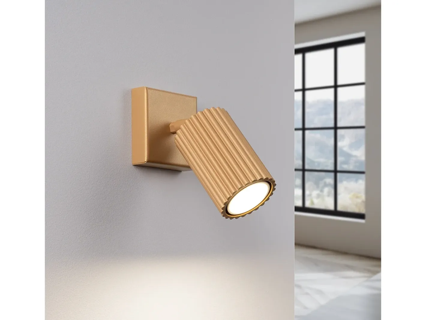 Outlet Sollux Lighting Lámpara De Pared Karbon Minimalista De Aluminio - 1 Fuentes Luminosas - L.8 X A.8 Cm - Dorado