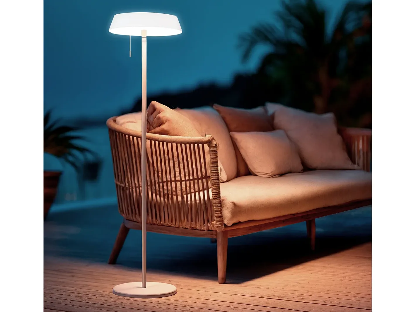 Ledkia Lámpara de Pie Solar Exterior LED 2.6W Aldana Blanco Clearance