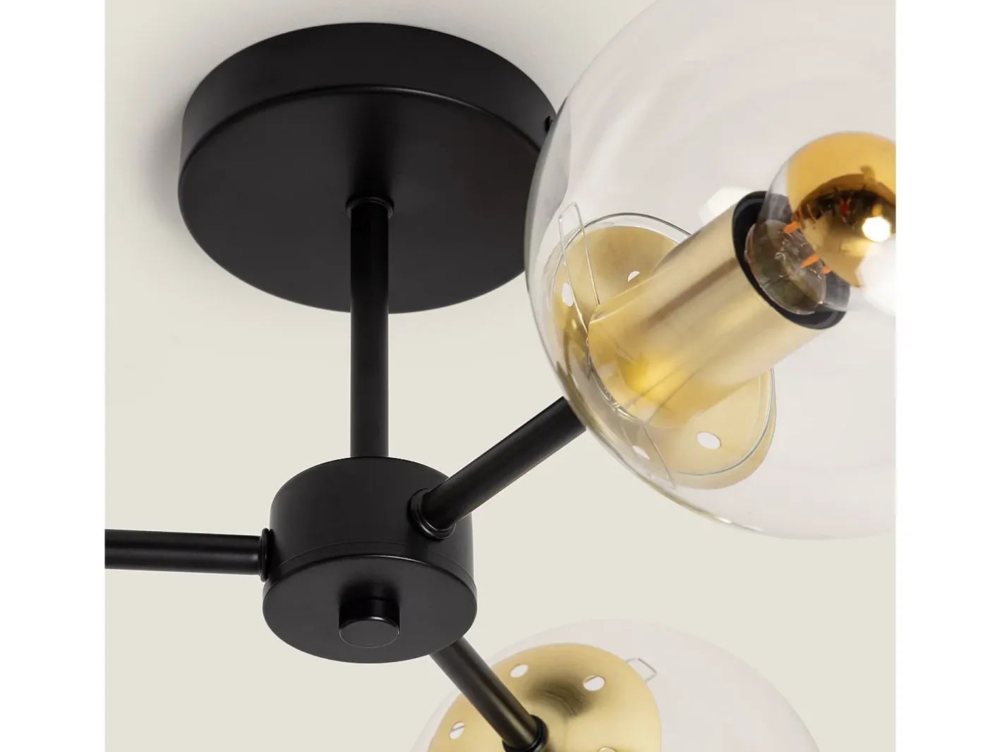 Outlet Ledkia Lámpara de Techo Metal y Cristal Wassily Gold 3 Focos Negro Multicolor