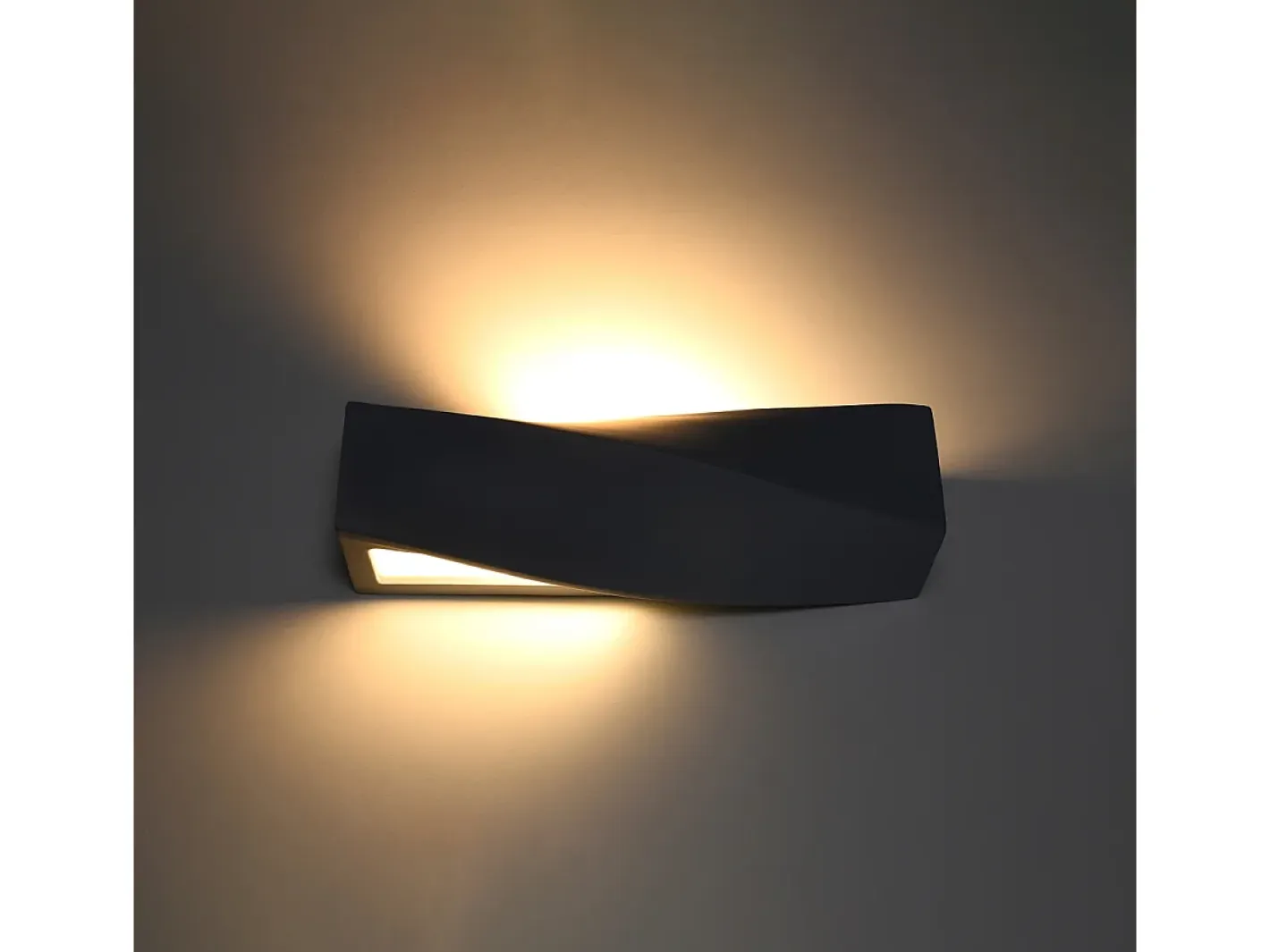 New Sollux Lighting Lámparas de pared Sigmonix moderno de cerámica/vidrio - 1 fuentes luminosas 4000K - L.42 x A.14 cm - Negro