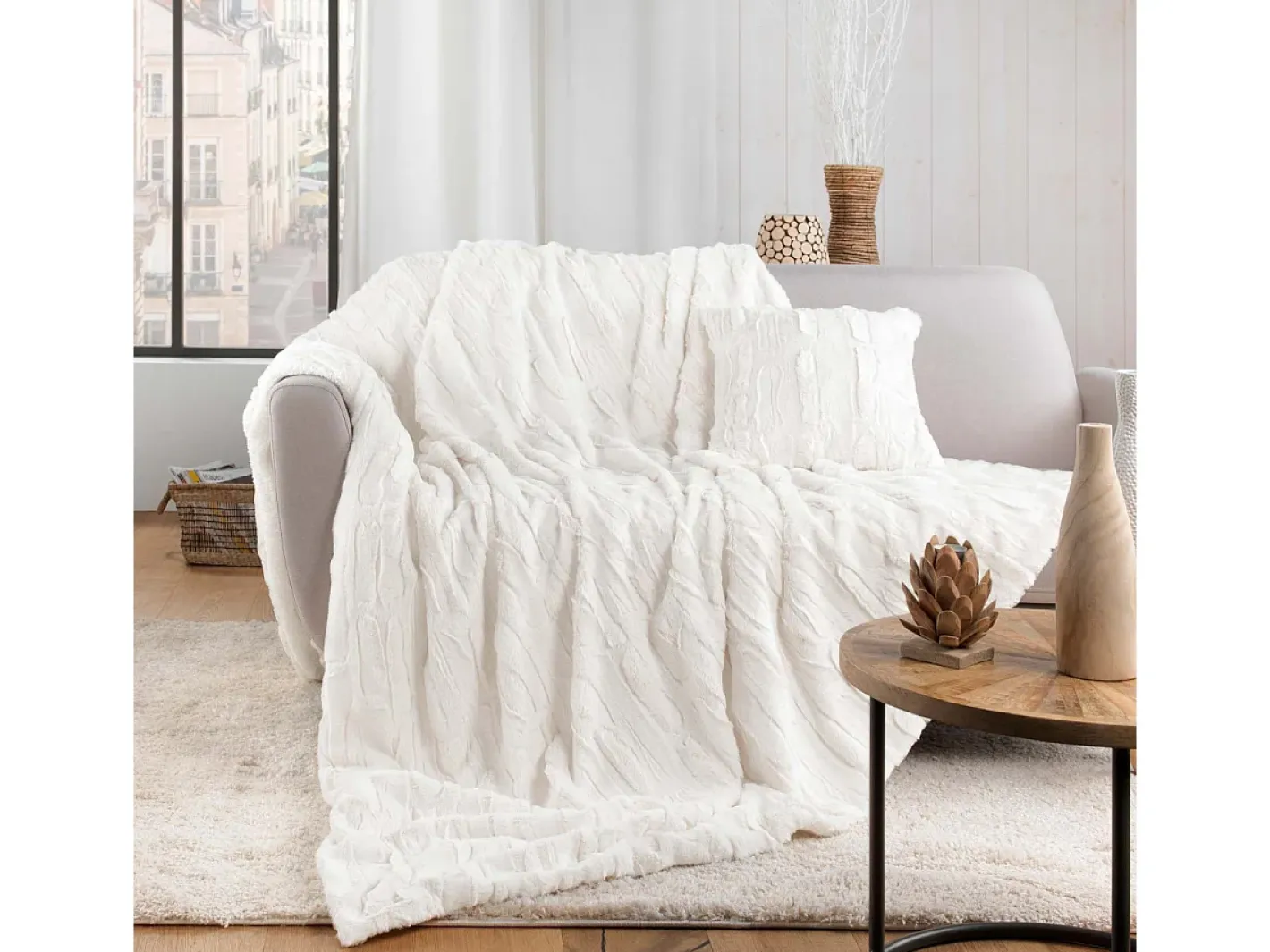 Douceur d'intérieur Ropa De Casa-Manta de Imitación de Piel "Foxy" Natural 125x150cm Suave y Esponjosa Beige