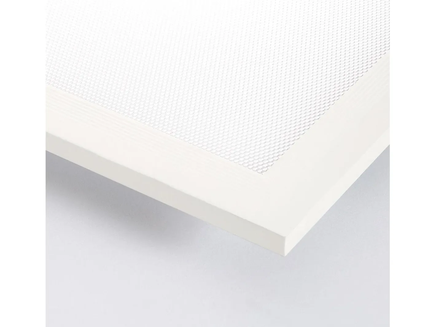 Outlet Ledkia Panel LED 60x60 cm 40W 4000lm Microprismático UGR17 + Kit de suspensión 3000K LIFUD Individual Cálido Blanco