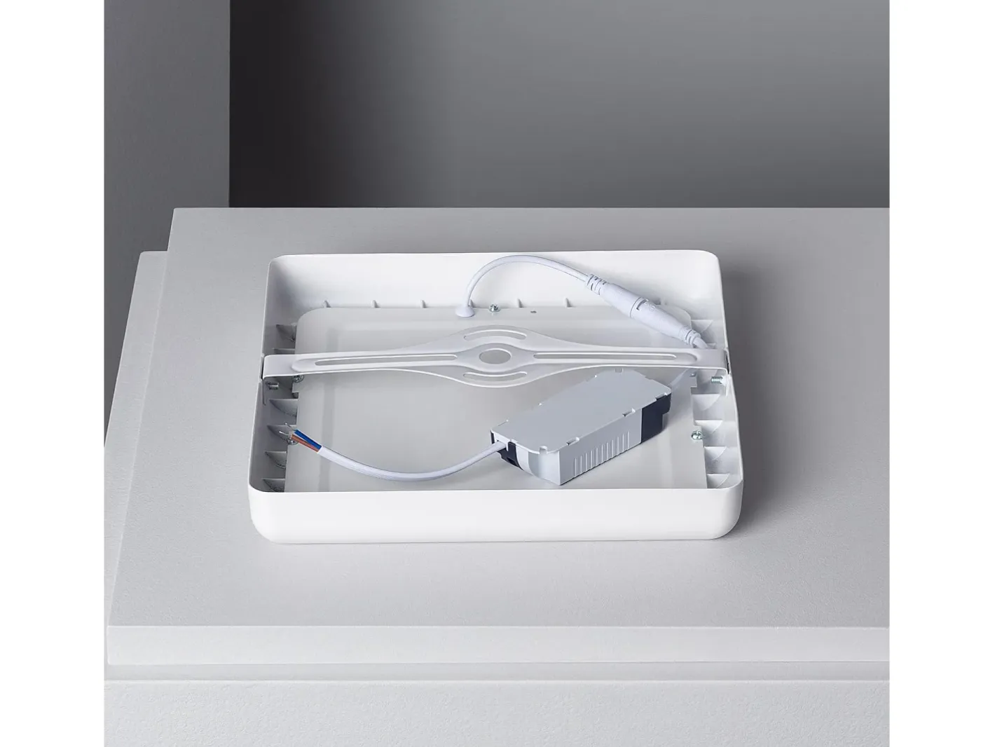 Ledkia Plafón LED 18W Cuadrado Metal 225x225 mm Design White 4000K Blanco Neutro Multicolor Sale