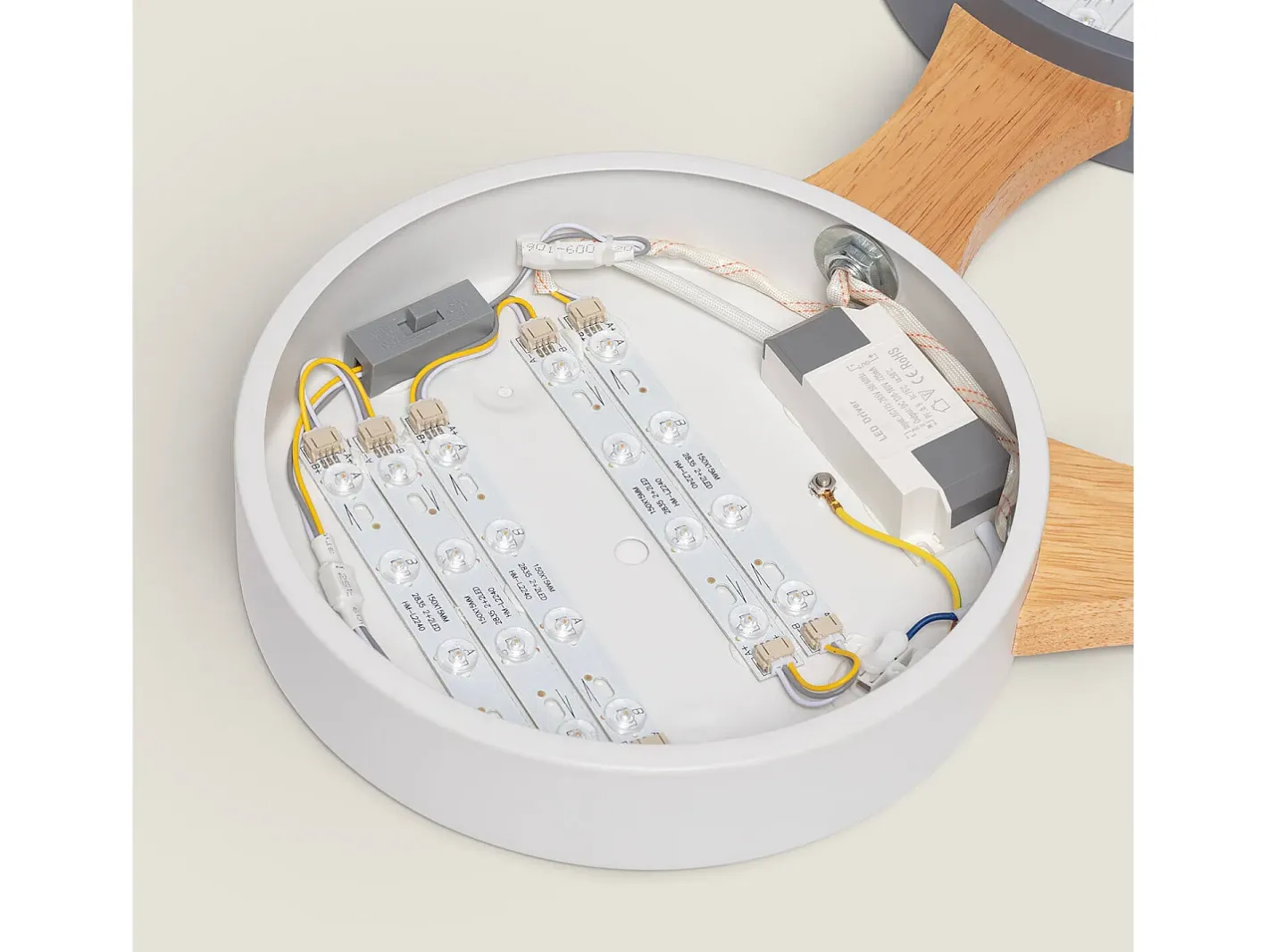 Ledkia Plafón LED 30W Madera y Metal CCT Seleccionable Sams Multicolor Hot