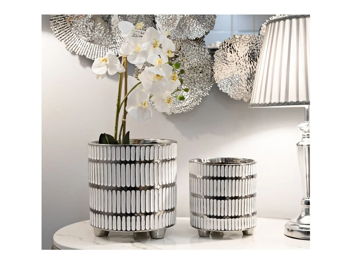 Hot Set de 2 jarrones de cerámica blanca con decoraciones en plata Ray Blanco
